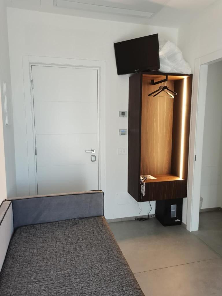 Hotel Commodore Cervia Ngoại thất bức ảnh